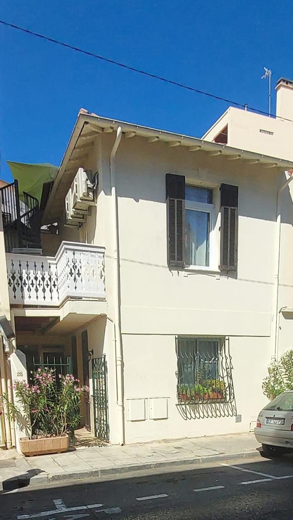 Hostel Crew Key West Antibes Zewnętrze zdjęcie